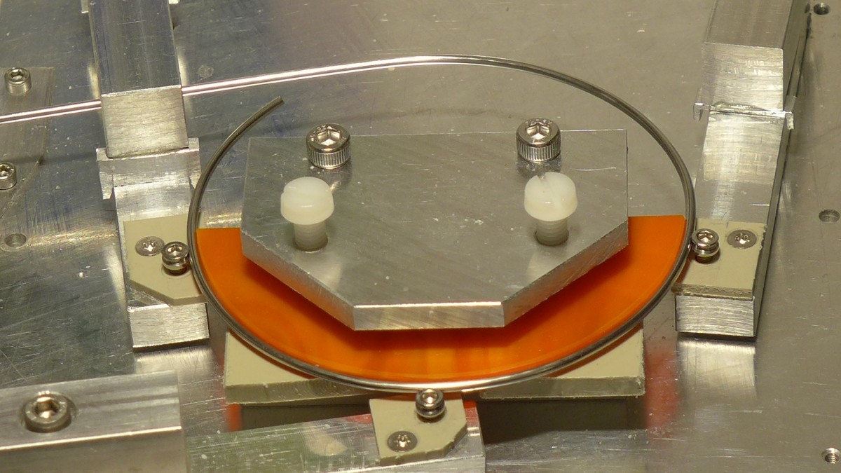 Datei fertigung/klebevorrichtung-1200.jpg wurde nicht gefunden.